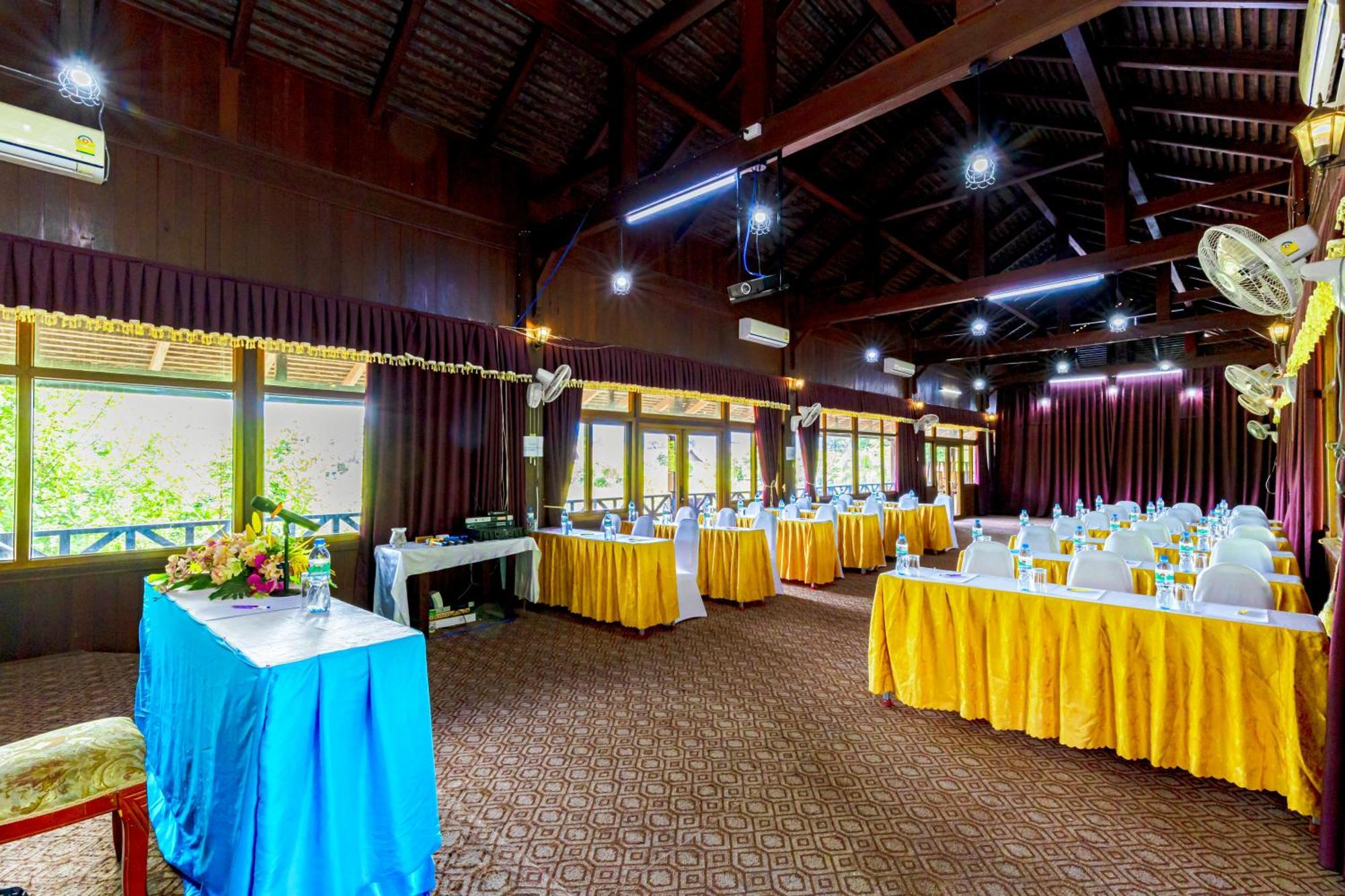 Lisha Garden Resort Hotel Vang Vieng Exterior foto