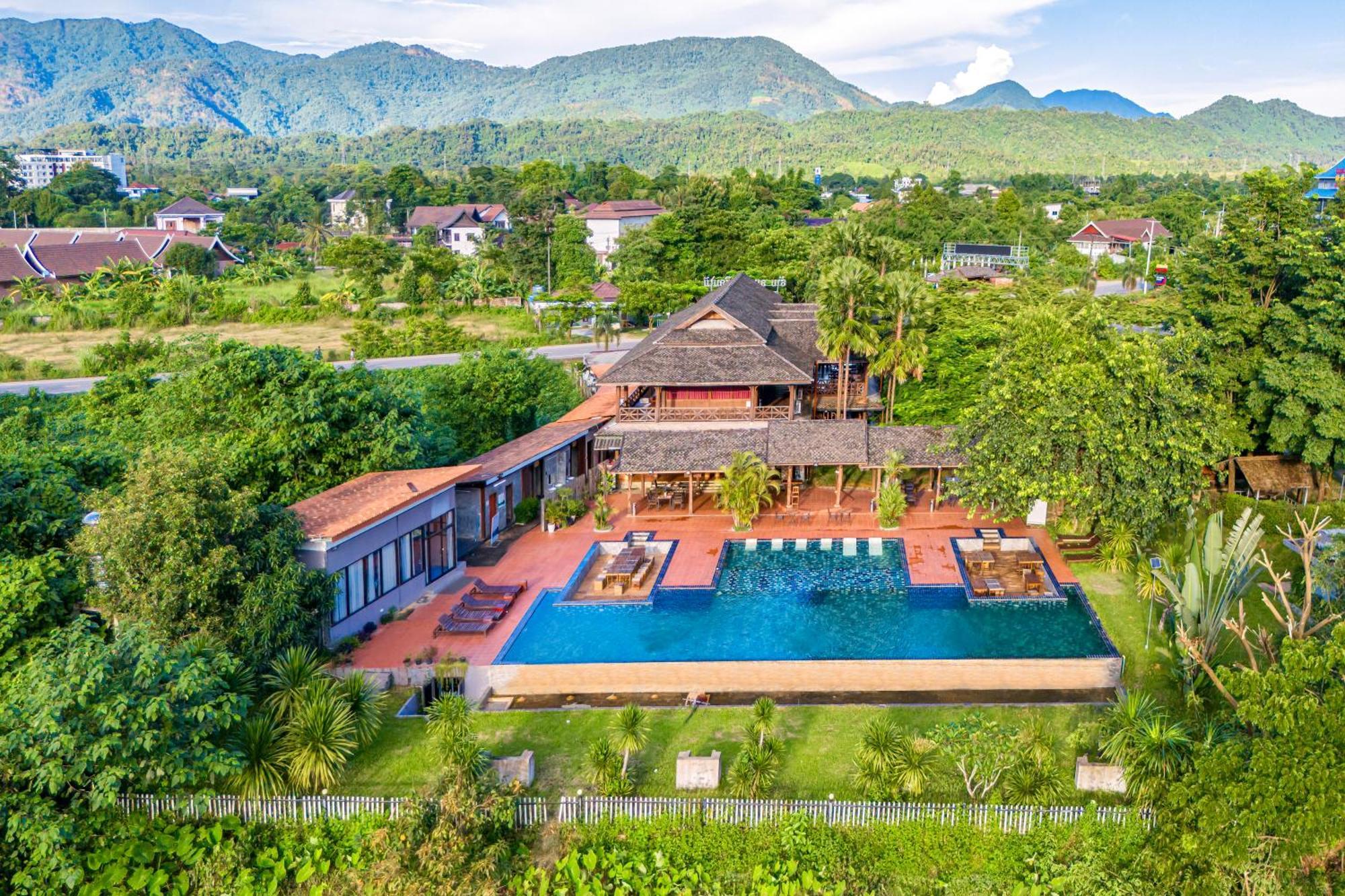 Lisha Garden Resort Hotel Vang Vieng Exterior foto