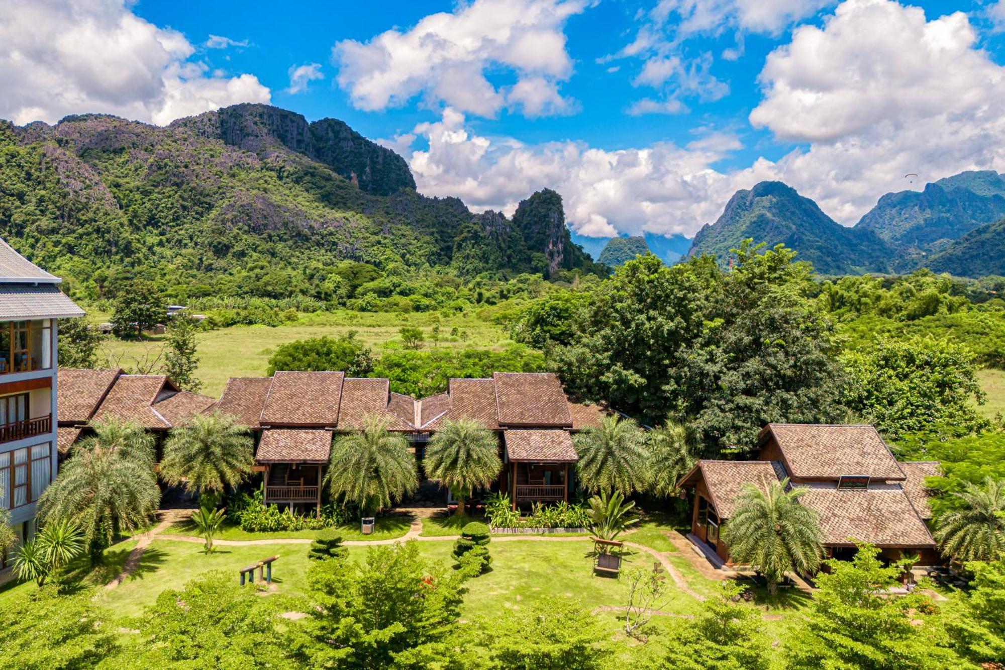 Lisha Garden Resort Hotel Vang Vieng Exterior foto